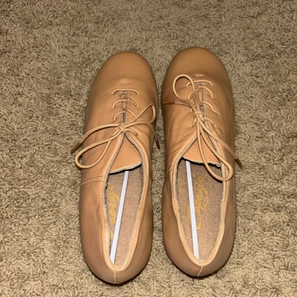 Capezio Women’s Cadence Tap Shoes - Picture 4 of 5